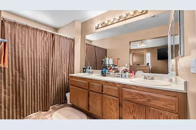 11479 Hideaway Lane, Fontana, CA 92337 - Photo 20