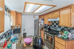 9009 Piedra Ave, Hesperia, CA 92345 - Photo 8