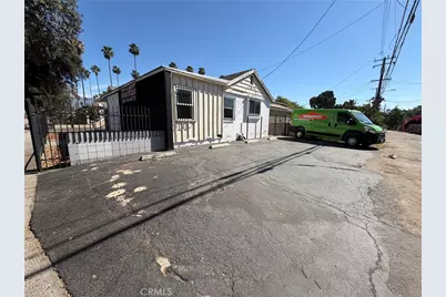1673 N D, San Bernardino, CA 92405 - Photo 2