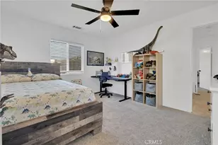11984 Spartan, Fontana, CA 92337 - Photo 32