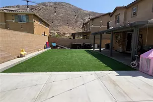 11984 Spartan, Fontana, CA 92337 - Photo 8