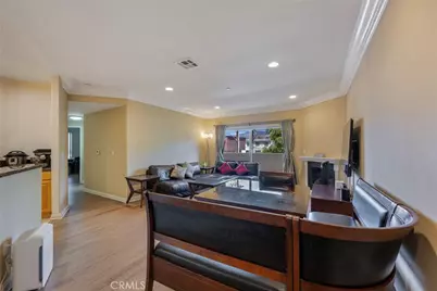 1515 Grismer #202, Burbank, CA 91504 - Photo 4