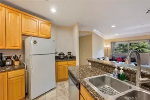 1515 Grismer, Burbank, CA 91504 - Photo 14