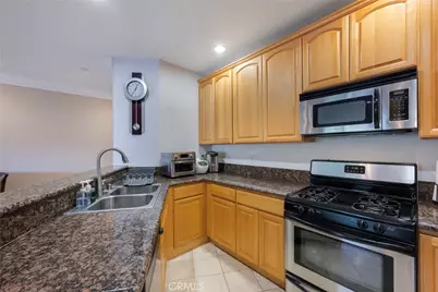 1515 Grismer #202, Burbank, CA 91504 - Photo 12