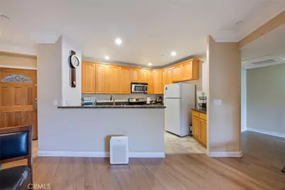 1515 Grismer #202, Burbank, CA 91504 - Photo 10
