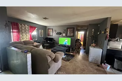 11760 Wolcott Street, Adelanto, CA 92301 - Photo 2