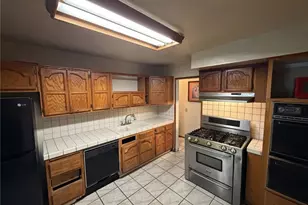 1575 Arizona, San Bernardino, CA 92411 - Photo 4