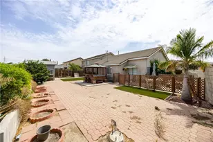 15332 Bolero, Fontana, CA 92337 - Photo 6