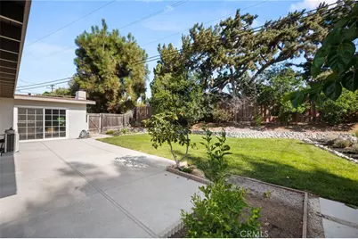 1686 Longwood Avenue, Claremont, CA 91711 - Photo 40