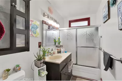 435 S McDonnell, Los Angeles, CA 90022 - Photo 4