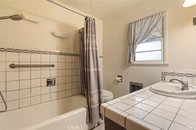 1195 N Campus Avenue, Upland, CA 91786 - Photo 10