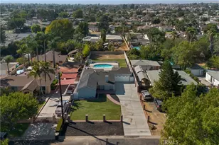 221 N Sunkist, West Covina, CA 91790 - Photo 28
