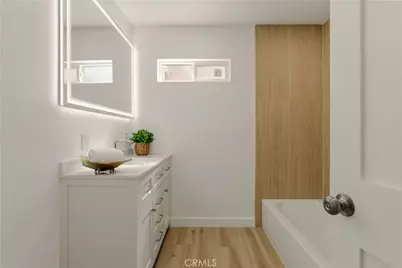 221 N Sunkist, West Covina, CA 91790 - Photo 18