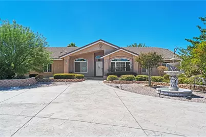 10245 Joshua, Oak Hills, CA 92344 - Photo 4