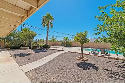 10245 Joshua, Oak Hills, CA 92344 - Photo 48