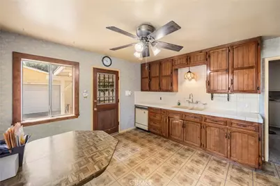 255 E 41st Street, San Bernardino, CA 92404 - Photo 12