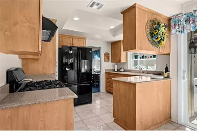 1218 Tamarisk, Upland, CA 91784 - Photo 14