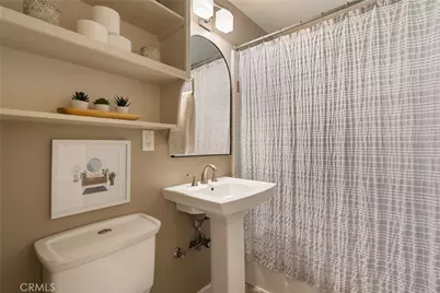 686 N Ukiah Way, Upland, CA 91786 - Photo 16