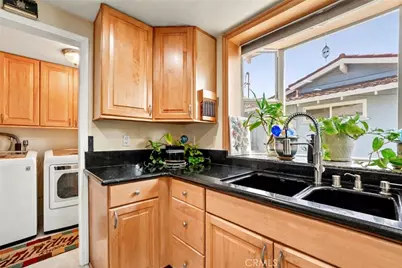 2612 Townley, Santa Ana, CA 92706 - Photo 6