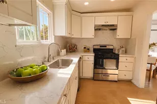 3959 Halldale Ave, Los Angeles, CA 90062 - Photo 2