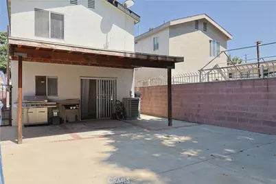 2214 W Wardlow, Long Beach, CA 90810 - Photo 10