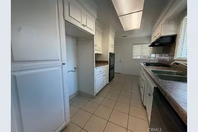 8005 Garfield Street, Riverside, CA 92504 - Photo 12