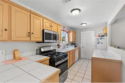 15080 Birdie Ln, Helendale, CA 92342 - Photo 12
