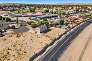 15080 Birdie Ln, Helendale, CA 92342 - Photo 44