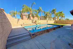 7565 Blue Mist Ct, Fontana, CA 92336 - Photo 2
