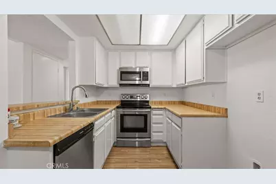 435 W 9th #B1, Upland, CA 91786 - Photo 10