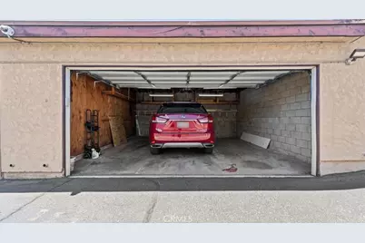 435 W 9th #B1, Upland, CA 91786 - Photo 34