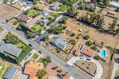 810 Hillyfield, San Bernardino, CA 92407 - Photo 10