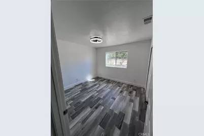 11490 4th, Hesperia, CA 92345 - Photo 22