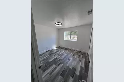11490 4th, Hesperia, CA 92345 - Photo 24