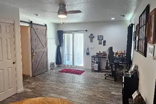 15455 Halinor, Hesperia, CA 92345 - Photo 34