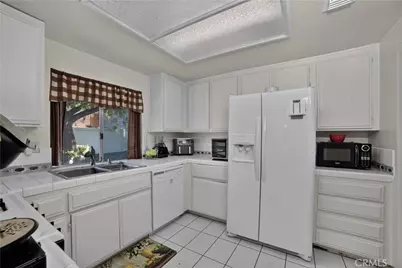 1270 Sherry Way, Redlands, CA 92374 - Photo 18