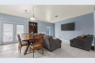 13541 Princeton, Victorville, CA 92392 - Photo 4