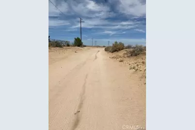 28128 Via Seco, Lucerne Valley, CA 92356 - Photo 6