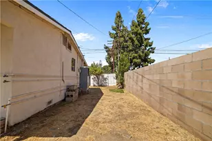 157 N Alameda Ave, Azusa, CA 91702 - Photo 32