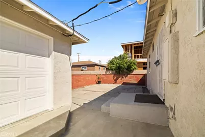 157 N Alameda Avenue, Azusa, CA 91702 - Photo 24