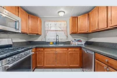 1351 Cabrillo, Hemet, CA 92543 - Photo 12