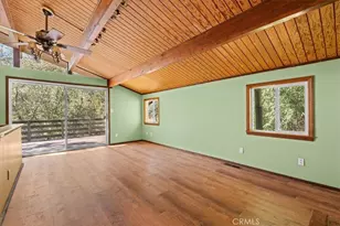 1132 Crags Ln, Fawnskin, CA 92333 - Photo 10