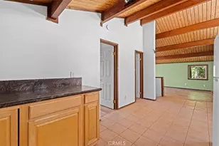 1132 Crags Ln, Fawnskin, CA 92333 - Photo 18