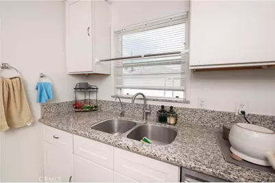 6925 Osbun, Highland, CA 92404 - Photo 14