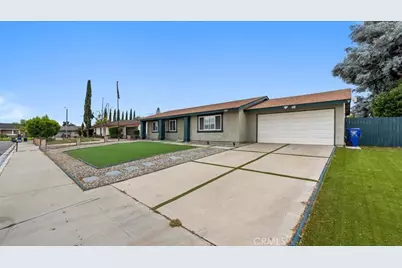 760 S Brierwood Avenue, Rialto, CA 92376 - Photo 2