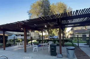 1047 W Francis, Ontario, CA 91762 - Photo 16