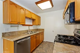 1350 Brentwood Cir, Corona, CA 92882 - Photo 8