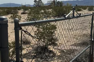 69538 Jim Pine, 29 Palms MCB, CA 92277 - Photo 56