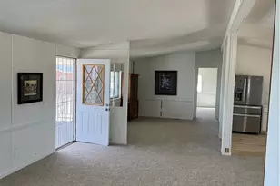 69538 Jim Pine, 29 Palms MCB, CA 92277 - Photo 4