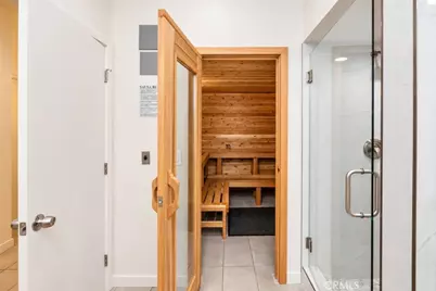 12720 Burbank #305, Valley Village, CA 91607 - Photo 26